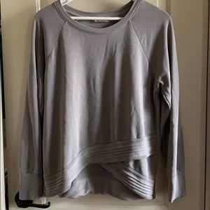 Athleta Serenity Criss Cross Sweatshirt SZ Large